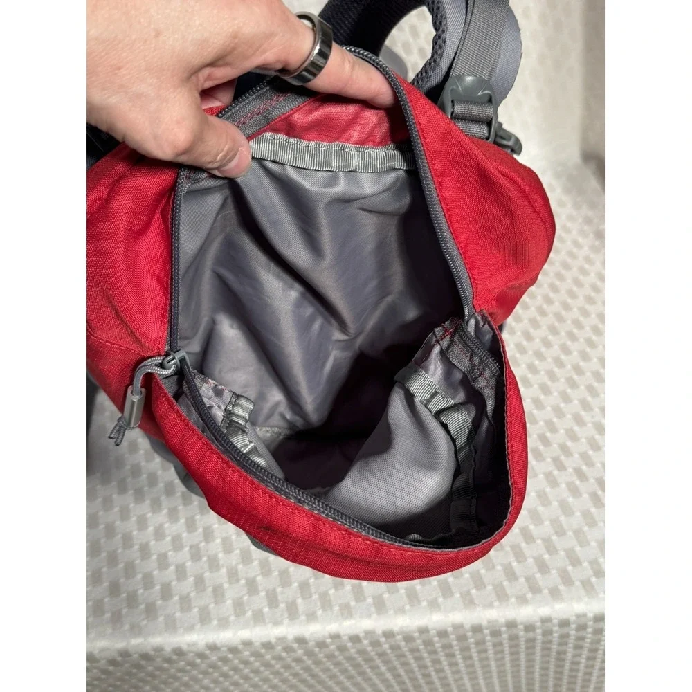 Kelty Lynx 2200 ST Red Gray Daypack Backpack 36 Liter Capacity